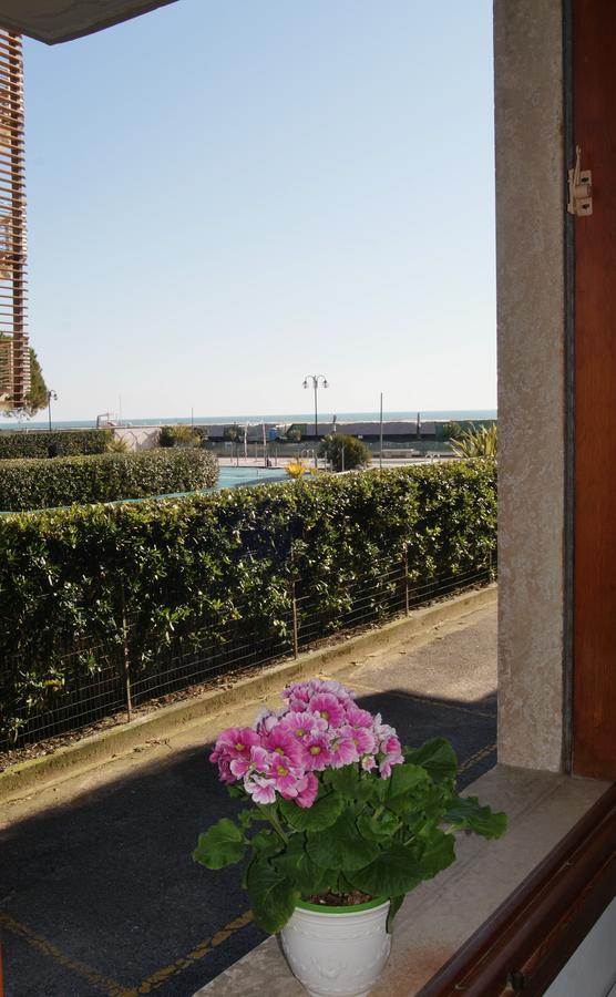Appartamenti Diplomatic-Residence Fronte Mare-Piazza Torino-Лидо ди Йезоло Екстериор снимка