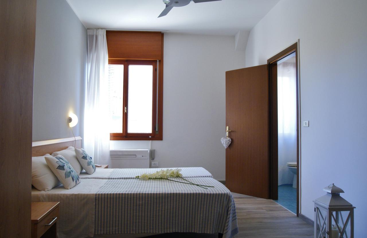 Appartamenti Diplomatic-Residence Fronte Mare-Piazza Torino-Лидо ди Йезоло Екстериор снимка